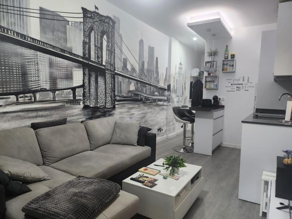 Embajadores, Apartamento Moderno Y Centrico Para 4 มาดริด ภายนอก รูปภาพ